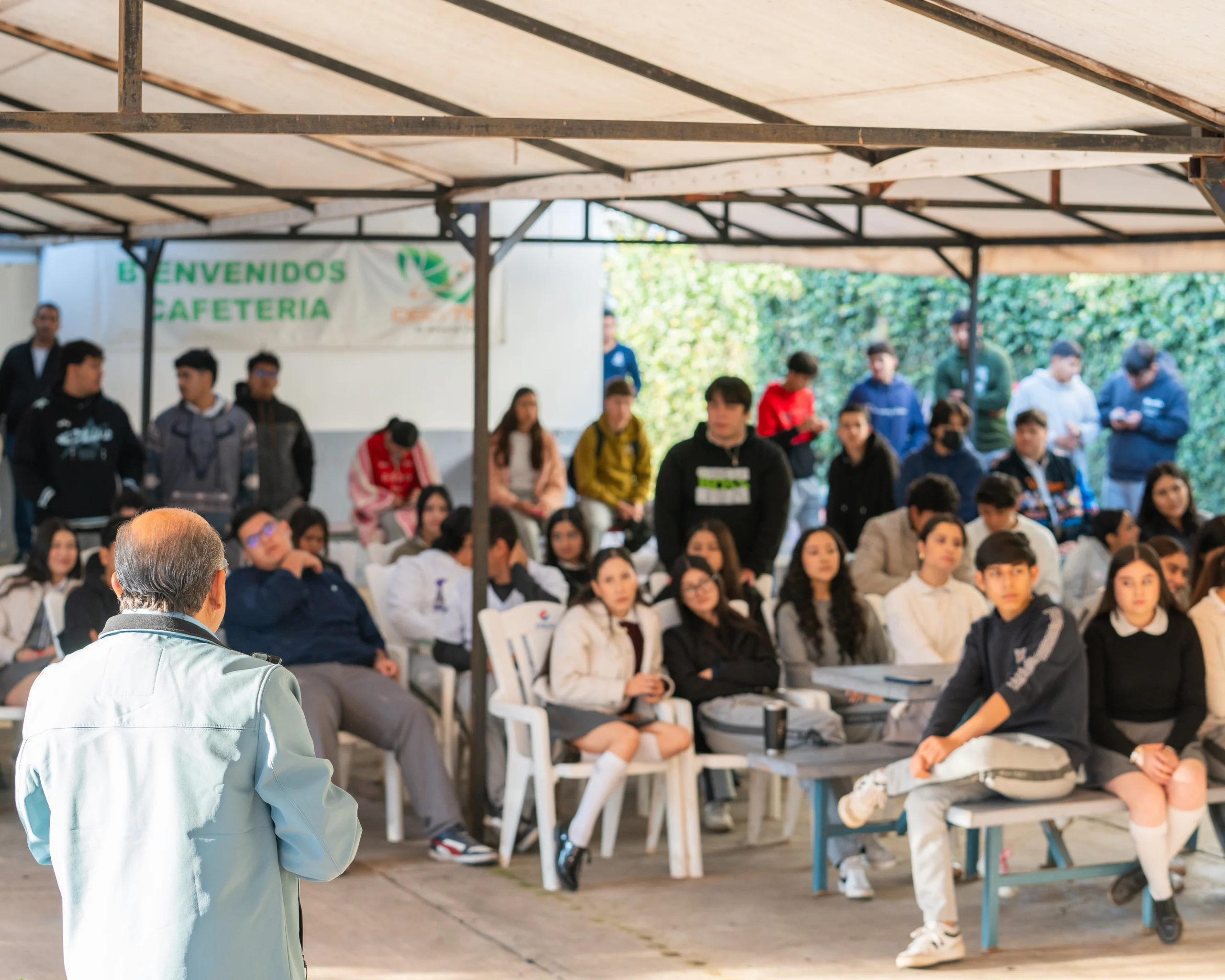 Gira por Preparatorias de la Región